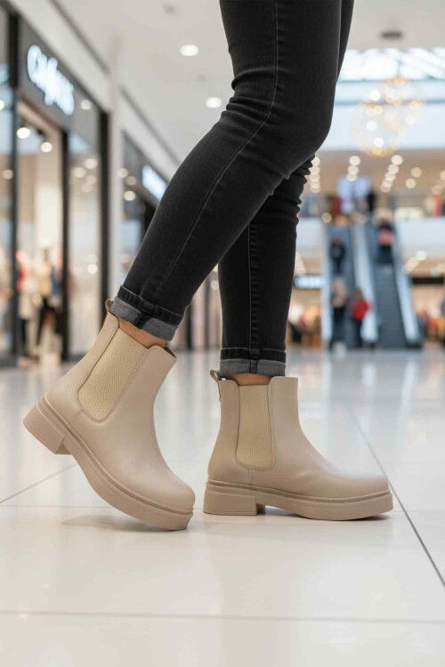 Bej Cilt Kolay Giyilebilir Polarlı Kaymaz Kadın Chelsea Bot 209134 Z