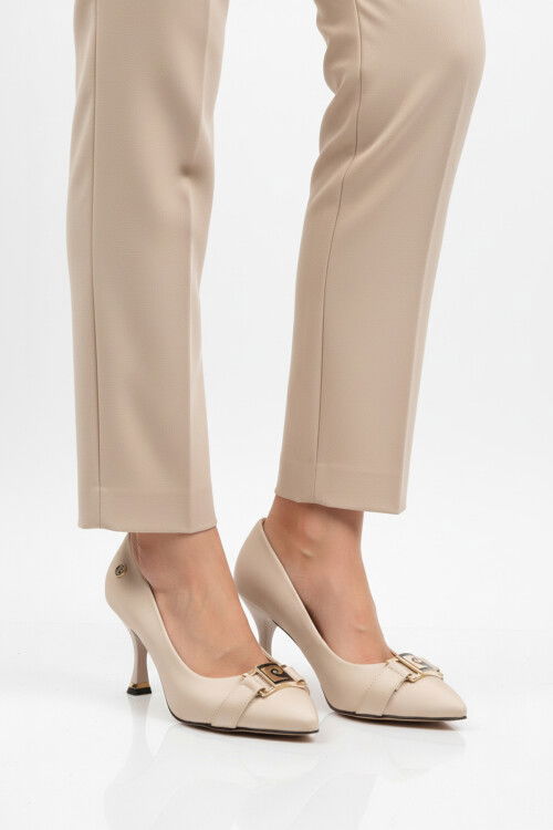 Bej Saten İnce Topuklu Kadın Abiye Ayakkabı PC-55201 Z