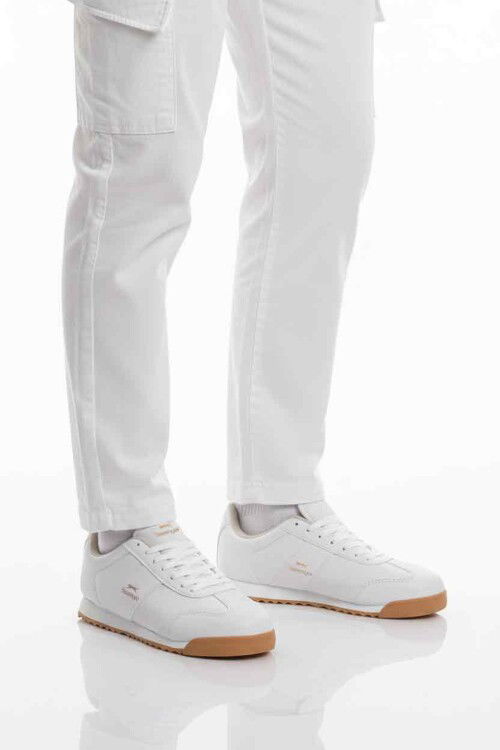 Beyaz Bağcıklı Kaymaz Taban Erkek Sneaker Band M