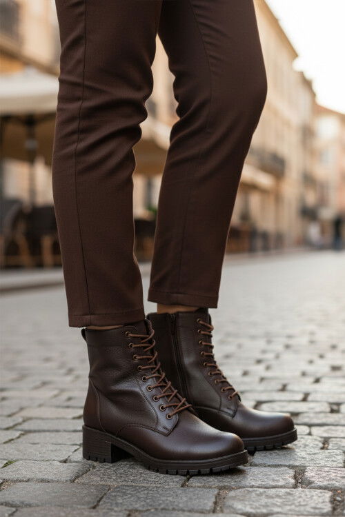 Kahve Hakiki Deri Bağcıklı Kadın Bot 2680-1 Z