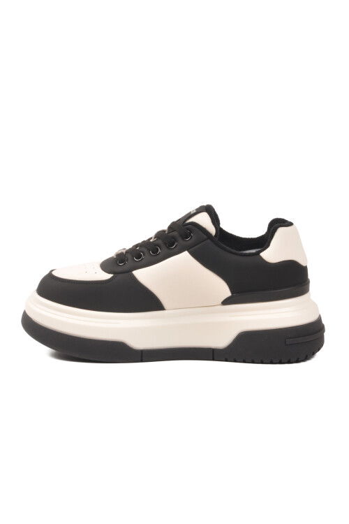 Siyah Beyaz Bağcıklı Cilt Memory Foam Kadın Spor Ayakkabı BNI-12046 G