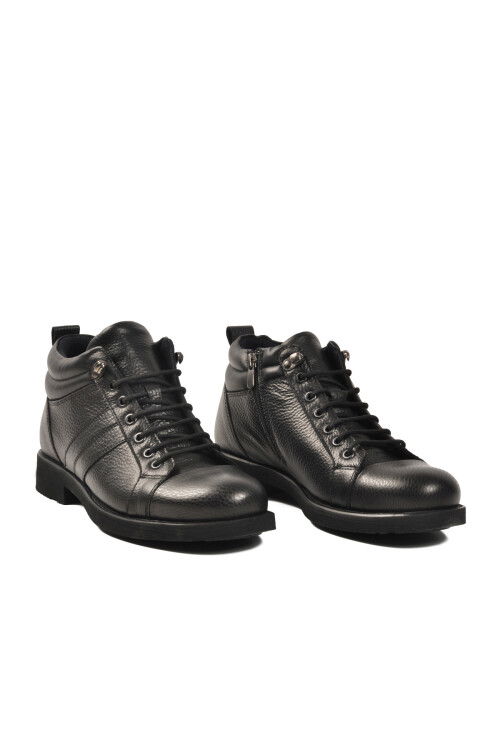 Siyah Hakiki Deri Kaymaz Taban Erkek Bot 02832 M