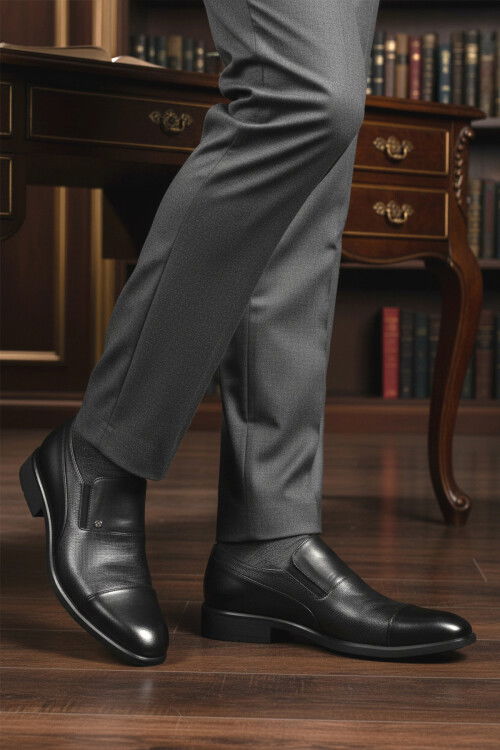 Siyah Hakiki Deri Erkek Klasik Ayakkabı 00811-26K M