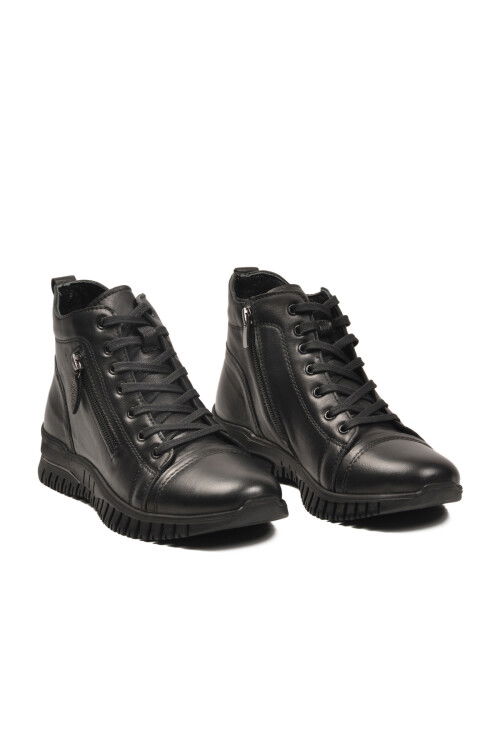 Siyah İçi Polarlı Kaymaz Fermuarlı Hakiki Deri Kadın Bot 24400004K Z