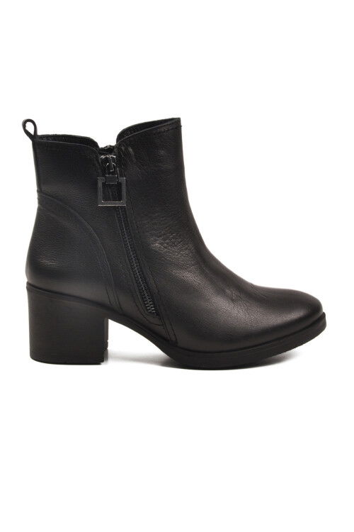 Siyah Hakiki Deri Fermuarlı Polarlı Kadın Topuklu Bot 92163-1 Z