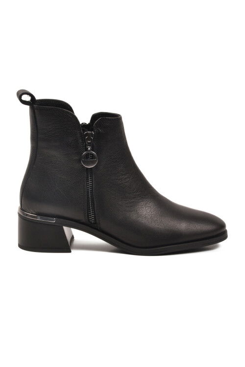 Siyah Hakiki Deri Polarlı Kaymaz Fermuarlı Kadın Topuklu Bot 9780-1 Z