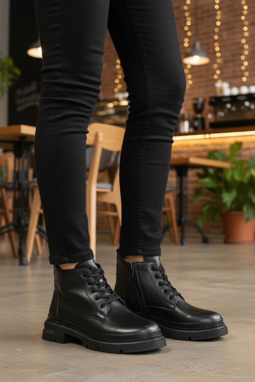 Siyah Hakiki Deri İçi Polarlı Kadın Bot Z505 Z