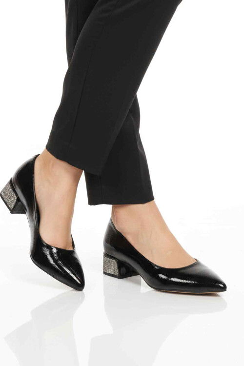 Siyah Kırışık Taş İşlemeli Kadın Abiye Ayakkabı 357180 Z