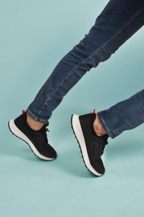 Siyah Kırmızı Hafif Esnek Kilit Bağcıklı Erkek Spor Ayakkabı Nans 6006 M