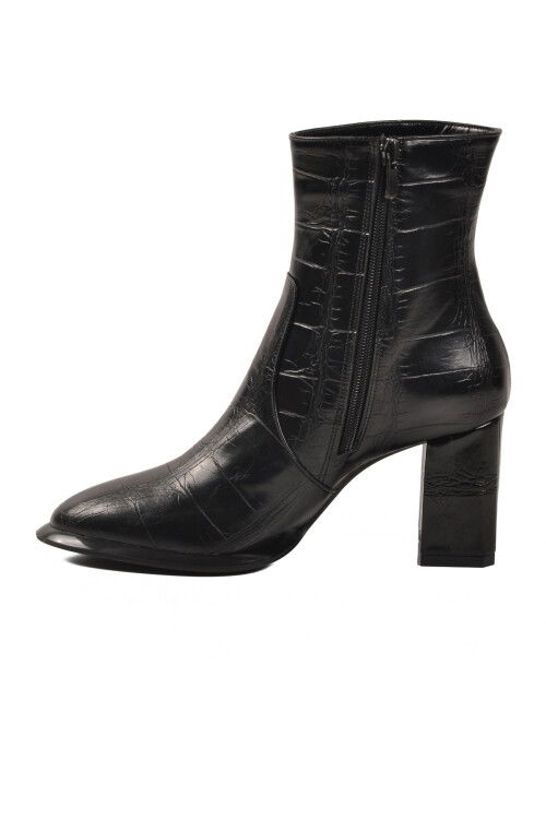Siyah Kroko Polarlı Fermuarlı Kadın Topuklu Bot 878601 Z