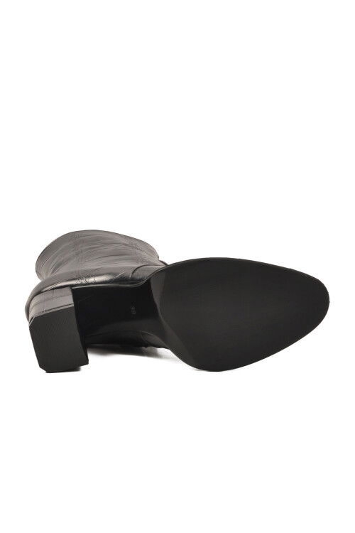 Siyah Kroko Polarlı Fermuarlı Kadın Topuklu Bot 878601 Z