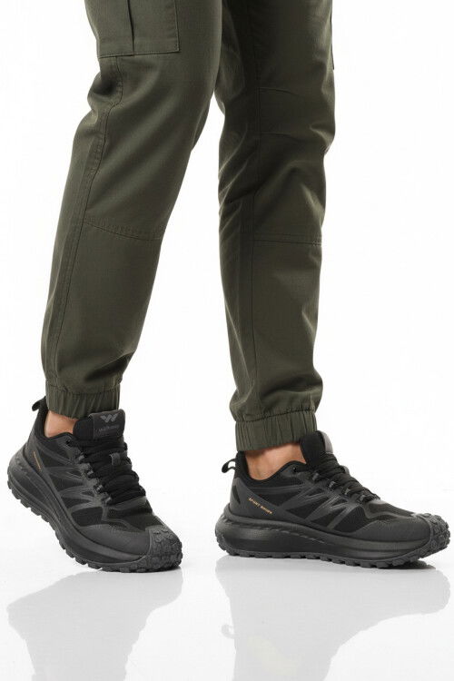 Siyah Kaymaz Bağcıklı Esnek Erkek Spor Ayakkabı Osiria 2035 M