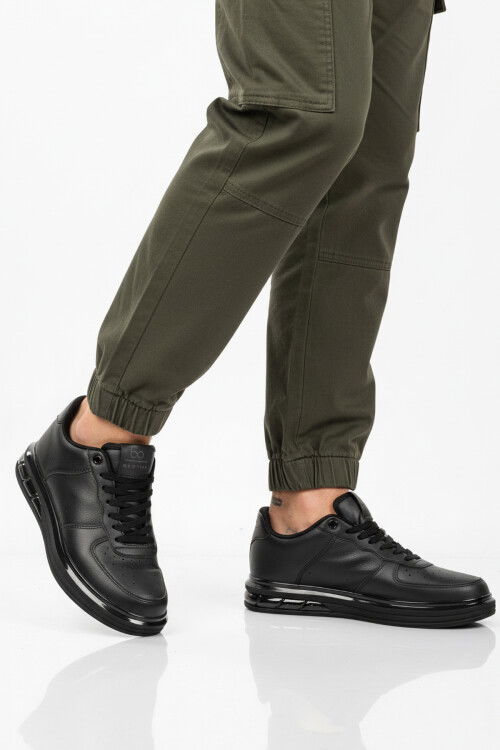 Siyah Bağcıklı Cilt Hafif Esnek Erkek Sneaker 2043 M