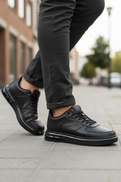 Siyah Bağcıklı Cilt Hafif Esnek Erkek Sneaker 2043 M