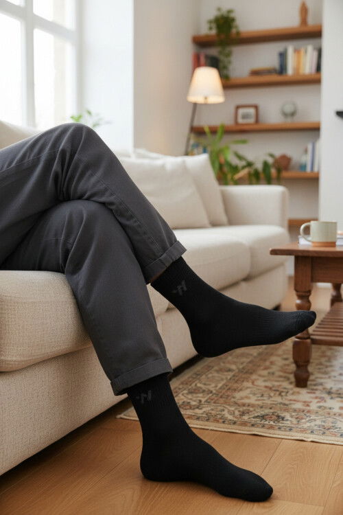 Siyah Pamuklu Dikişli Erkek Uzun Çorap TNS-2181