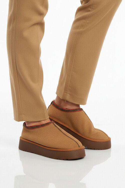 Taba İçi Kürklü Kadın Casual Ayakkabı U-50 Z