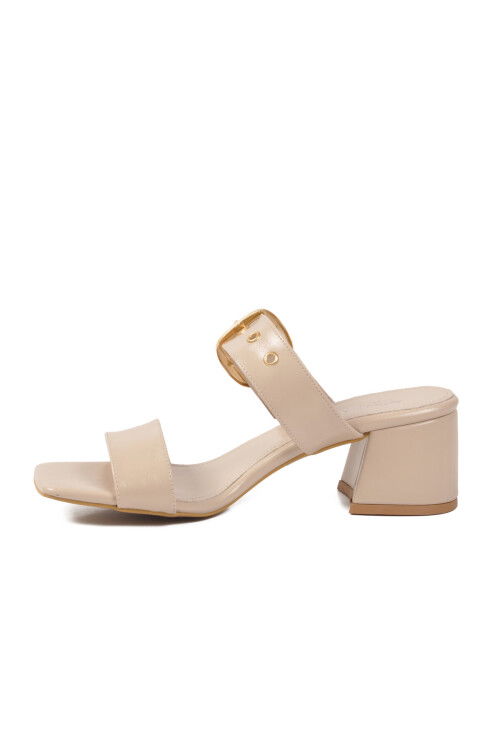 Bej Çift Bantlı Kadın Topuklu Terlik 318139 Z