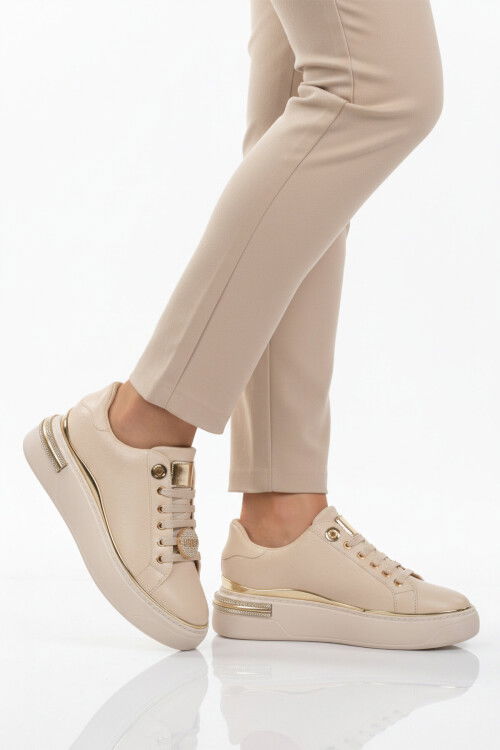 Bej Bağcıklı Taş İşlemeli Hafif Kadın Sneaker 431156 Z
