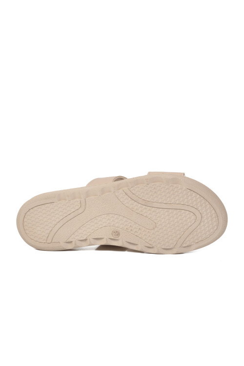 Bej Hafif Yumuşak Tabanlı Kadın Terlik 673644 Z