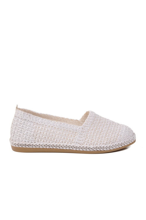 Beyaz Geniş Kalıp Anorak Örme Hafif Kadın Günlük Babet PC-54572 Z