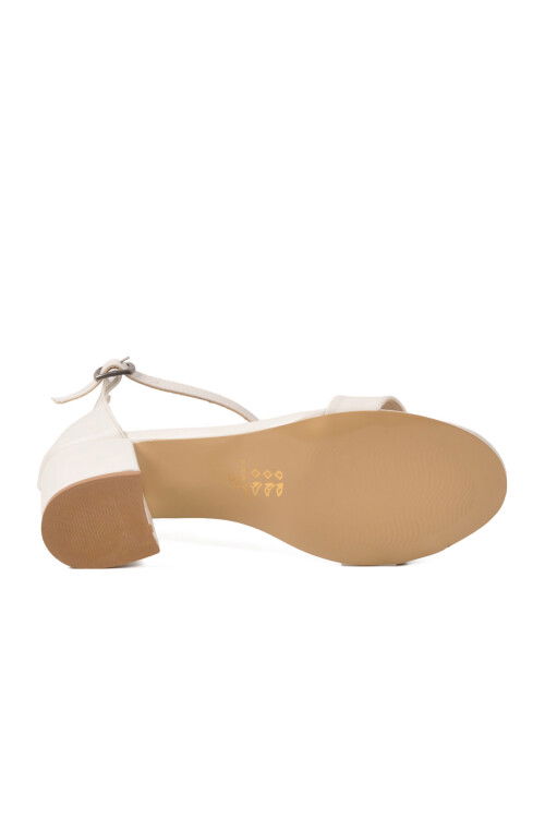 Beyaz Bantlı Hafif Kadın Topuklu Abiye 325144 Z