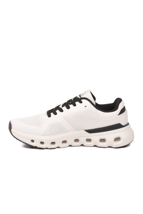 Beyaz Siyah Fileli Hafif Esnek Erkek Spor Ayakkabı 5006 M