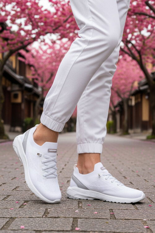 Beyaz Fileli Hafif Esnek Bağcıklı Erkek Spor Ayakkabı Bst-646 M