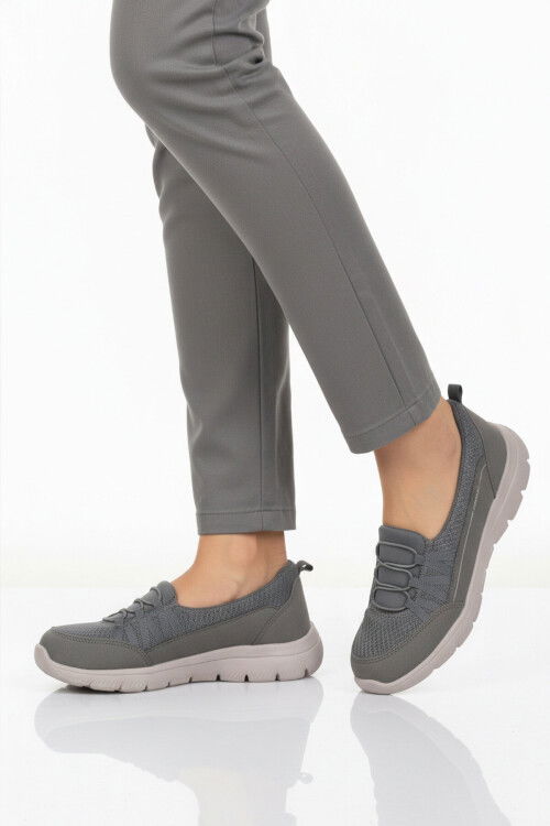 Füme Fileli Hafif Esnek Kadın Günlük Yürüyüş ve Spor Ayakkabı Bst-1009 G