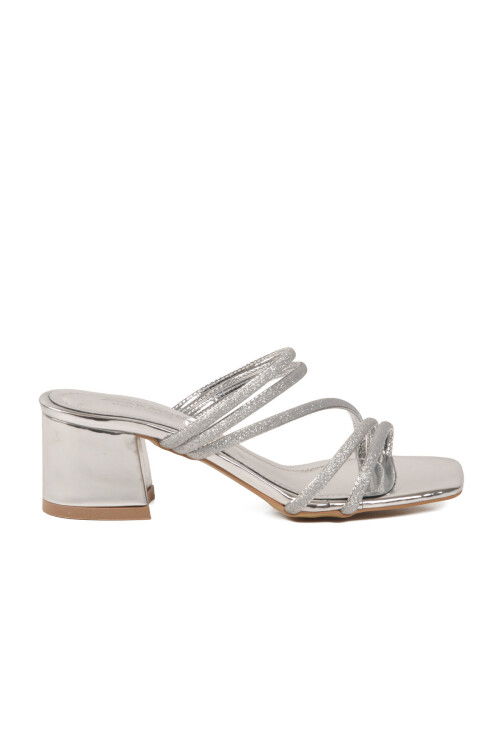 Gümüş Taşlı Özel Gün Davet Kadın Topuklu Abiye Ayakkabı 643332 Z