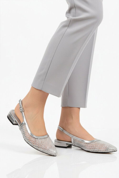 Gümüş Taş İşlemeli Dar Kalıp Hafif Kadın Babet 312550 Z