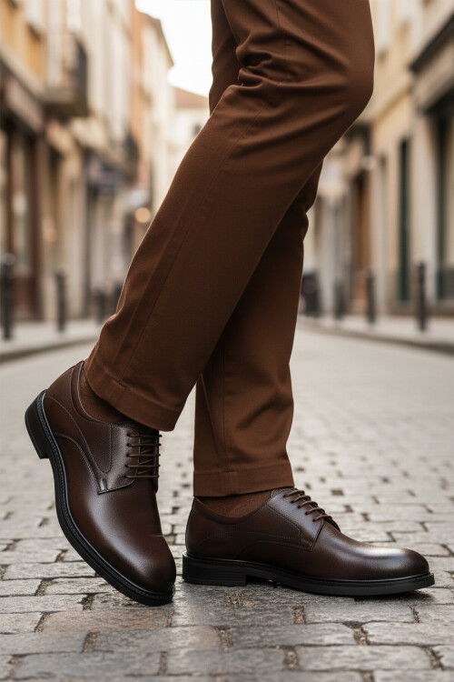 حذاء رجالي كلاسيكي من الجلد الطبيعي باللون البني ونعل مانع للانزلاق 623 M