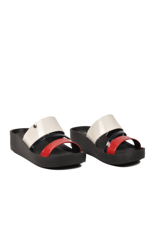 Kırmızı Beyaz Kadın Günlük Terlik PC-7497 Z