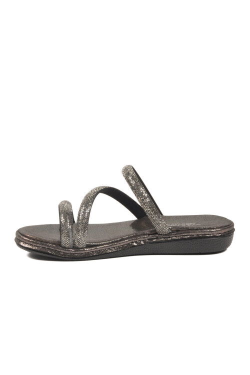 Platin Taş İşlemeli Hafif İnce Taban Kadın Terlik 422248 Z