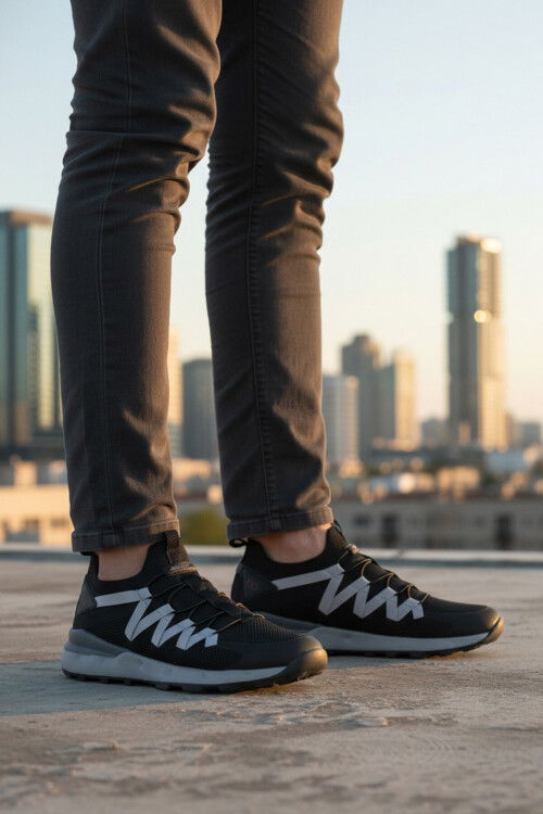 Siyah Beyaz Fileli Hafif Esnek Bağcıklı Erkek Spor Ayakkabı Bst-650 M