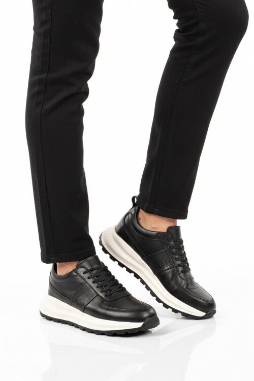 Siyah Beyaz Bağcıklı Erkek Casual Ayakkabı 488 M