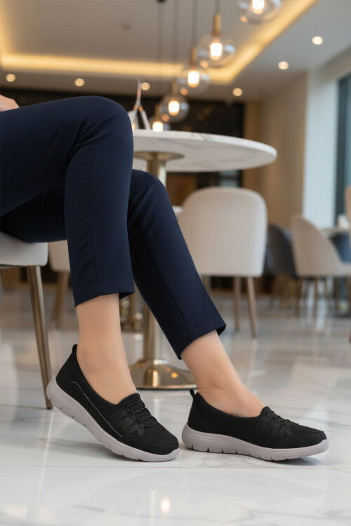 Siyah Buz Fileli Hafif Esnek Kadın Günlük Yürüyüş ve Spor Ayakkabı Bst-1009 G