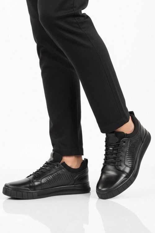 Siyah Hakiki Deri Erkek Casual Ayakkabı 152-20541 M