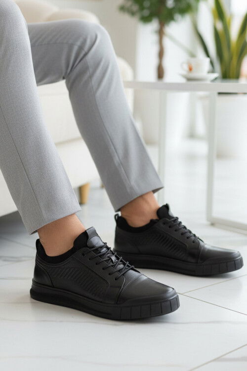 Siyah Hakiki Deri Erkek Casual Ayakkabı 152-20541 M