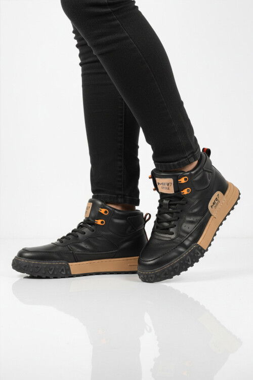 Siyah Hakiki Deri Bağcıklı Erkek Sneaker 152-18111 M