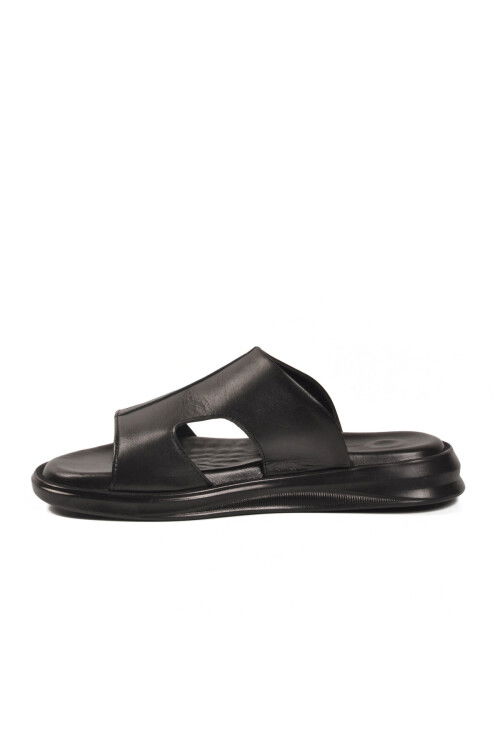 Siyah Hakiki Deri Erkek Günlük Terlik PC-7324 M