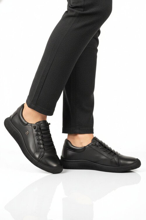 Siyah Hakiki Deri Ortopedik Kadın Casual Ayakkabı 5605 Z