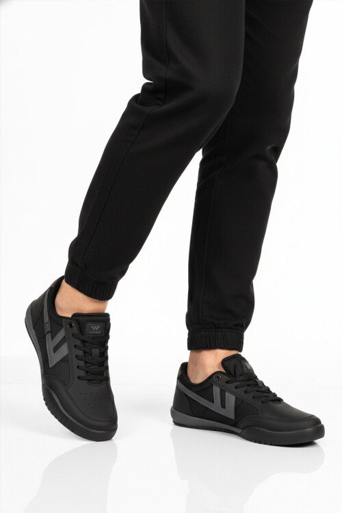 Siyah Bağcıklı Hafif Esnek Erkek Spor Ayakkabı Antares M