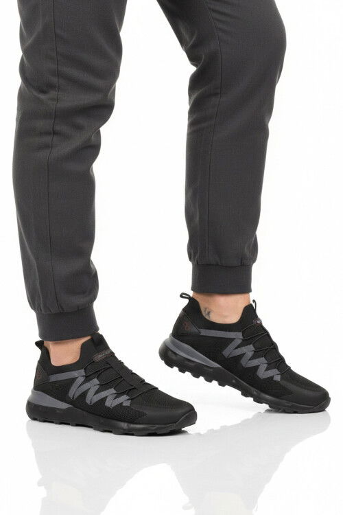 Siyah Fileli Hafif Esnek Bağcıklı Erkek Spor Ayakkabı Bst-650 M