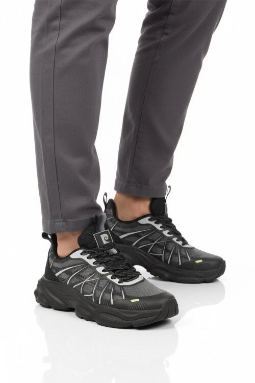 Siyah Hafızalı Taban Hafif Esnek Bağcıklı Erkek Spor Ayakkabı PCI-11599 M