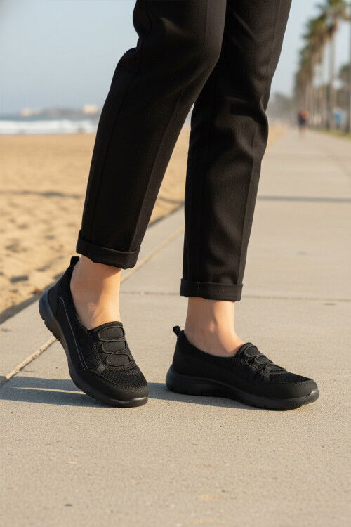 Siyah Fileli Hafif Esnek Kadın Günlük Yürüyüş ve Spor Ayakkabı Bst-1009 G