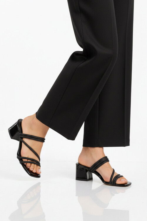 Siyah Rugan Taşlı Özel Gün Davet Kadın Topuklu Abiye Ayakkabı 643332 Z