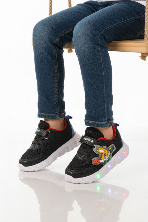 Siyah Cırtlı Işıklı Hafif Unisex Çocuk Spor Ayakkabı 1015 P