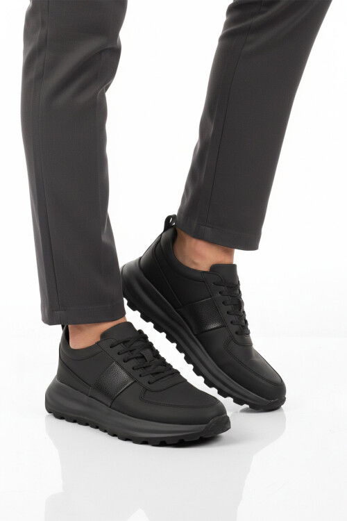 Siyah Bağcıklı Erkek Casual Ayakkabı 488 M