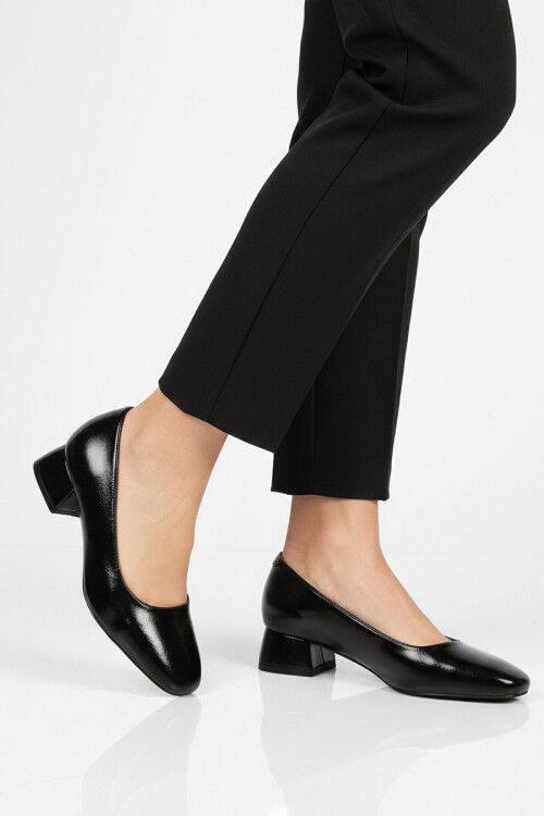 Siyah Geniş Kalıp Kadın Topuklu Abiye Ayakkabı 608421 Z