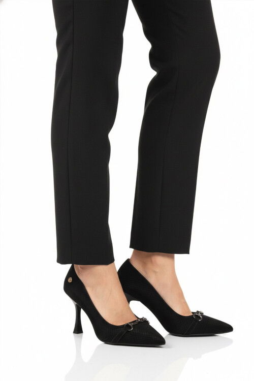 Siyah Kadın İnce Topuklu Ayakkabı PC-55018 Z